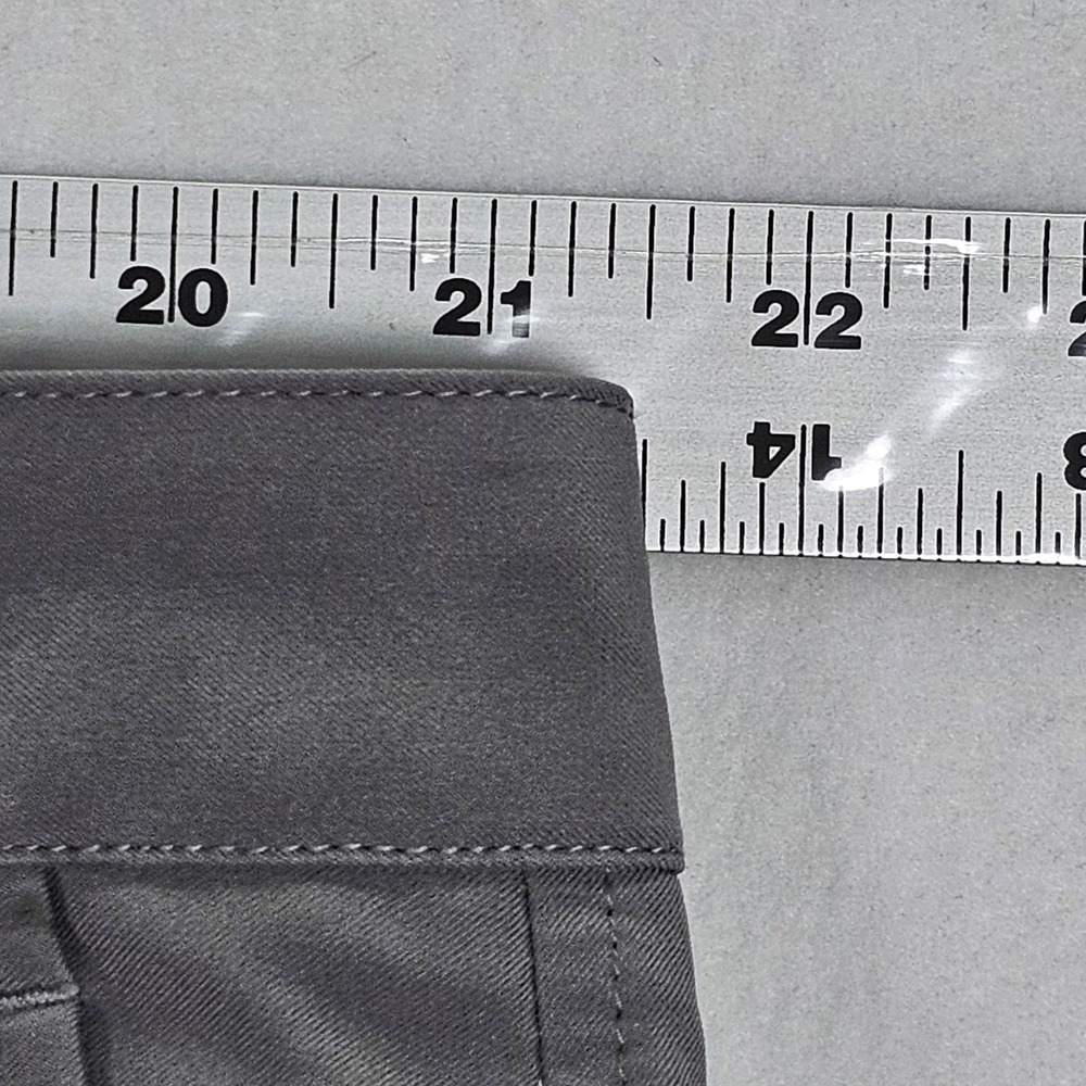 FootJoy Mens Gray Performance Golf Shorts Size 42 Flat Front FJ Logo 1112646 - Picture 3 of 10